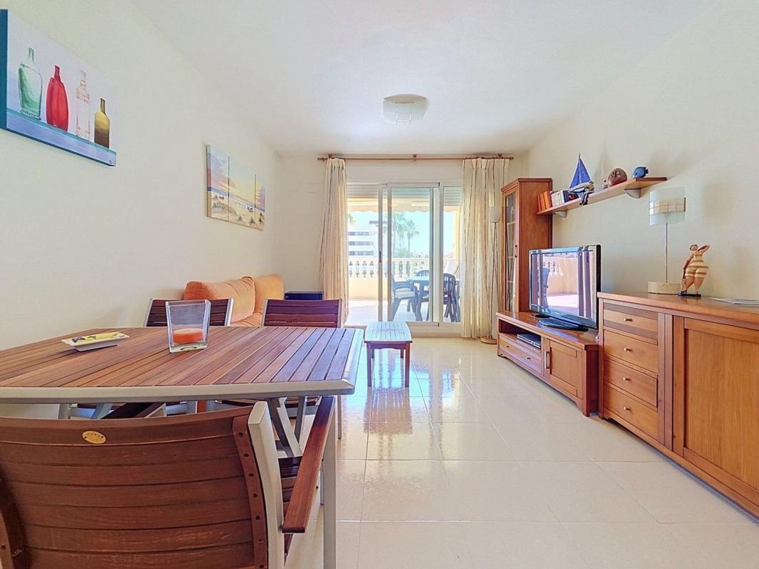 Venta de piso en Piso en Calle Coll Verd, 3, Les Bovetes-La Felicidad, Denia, Denia
 photo 2