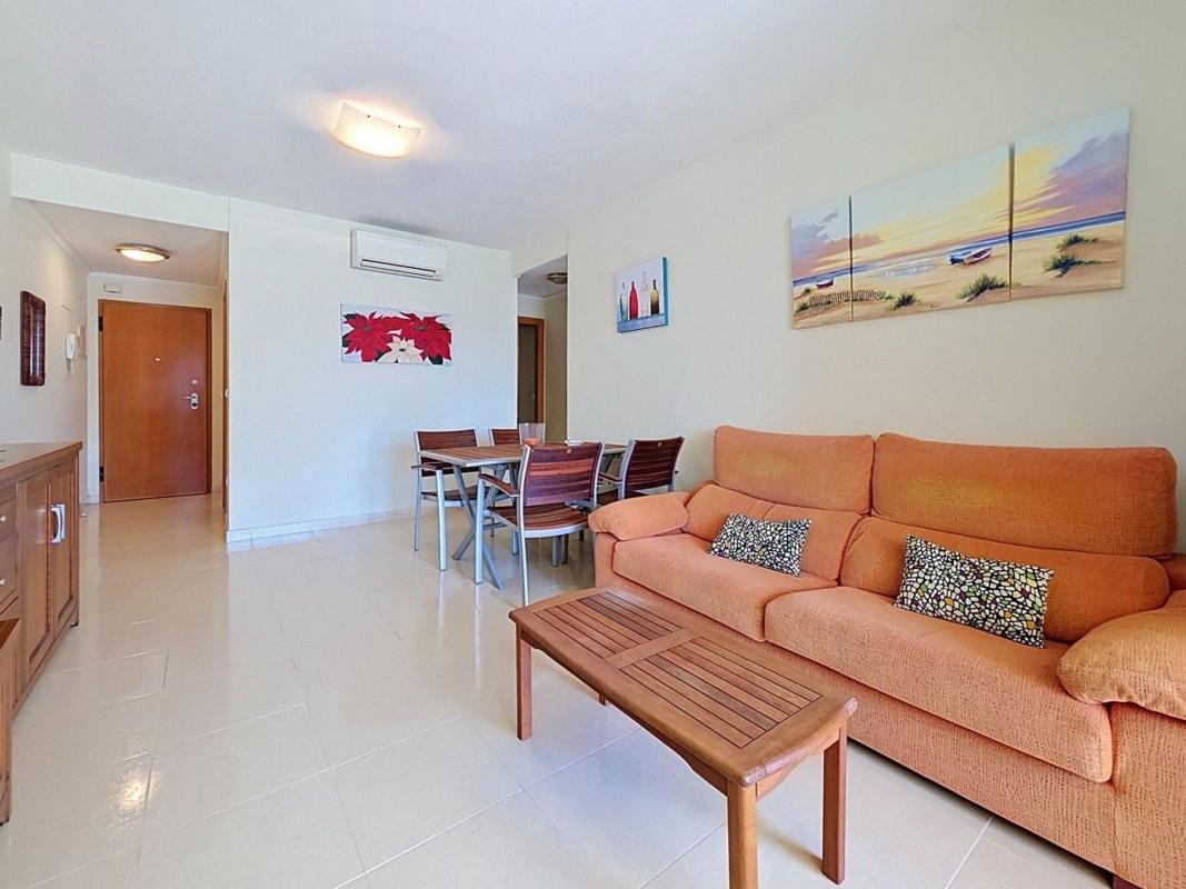 Venta de piso en Piso en Calle Coll Verd, 3, Les Bovetes-La Felicidad, Denia, Denia
 photo 4