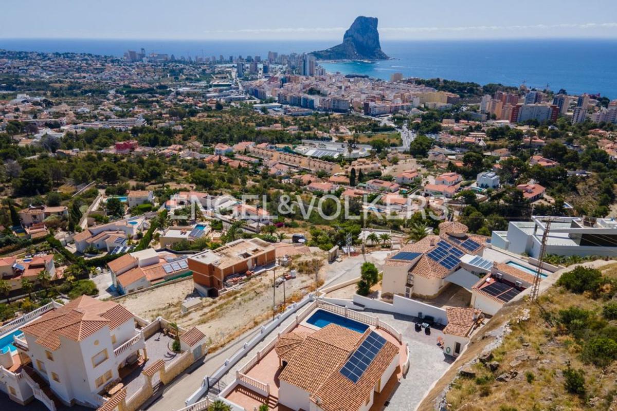 Propiedades en venta y alquiler en España photo 2