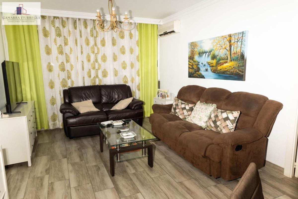 Venta de piso en Piso en Ciudad Elegida, Alicante / Alacant, Alicante / Alacant
 photo 3