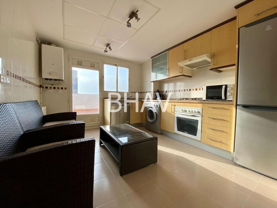 Venta de duplex en Dúplex en Avenida Juan Sanchis Candela, Garbinet - Parque de las Avenidas, Alicante / Alacant, Alicante / Alacant photo 3