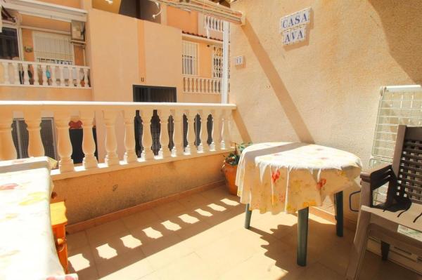 Venta de piso en Piso en Avenida Diego Ramírez Pastor, Avenida Habaneras - Curva de Palangre, Torrevieja, Torrevieja
thumbnail 2