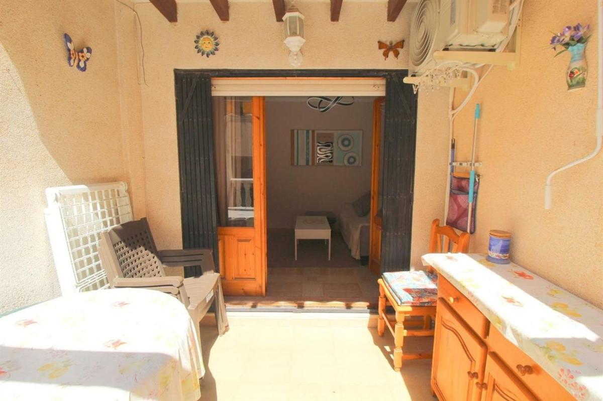 Venta de piso en Piso en Avenida Diego Ramírez Pastor, Avenida Habaneras - Curva de Palangre, Torrevieja, Torrevieja
photo 3