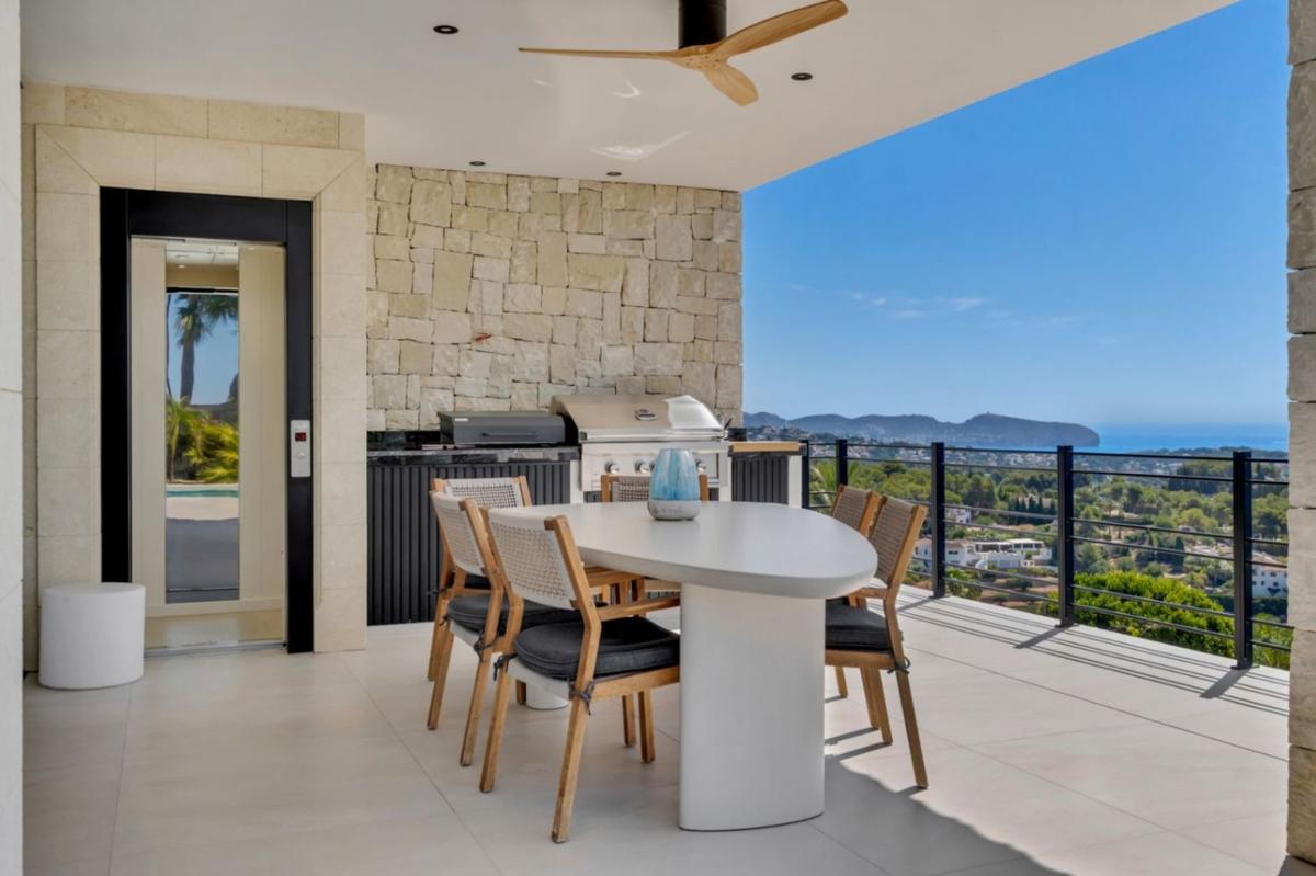 Продажа отдельного шале в Casa o chalet en La Fustera, Benissa, Бенисса photo 4