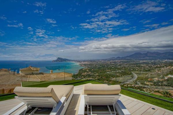 Chalet independiente en venta en Casa o chalet en Zona de Mascarat, Altea, Altea
thumbnail 1