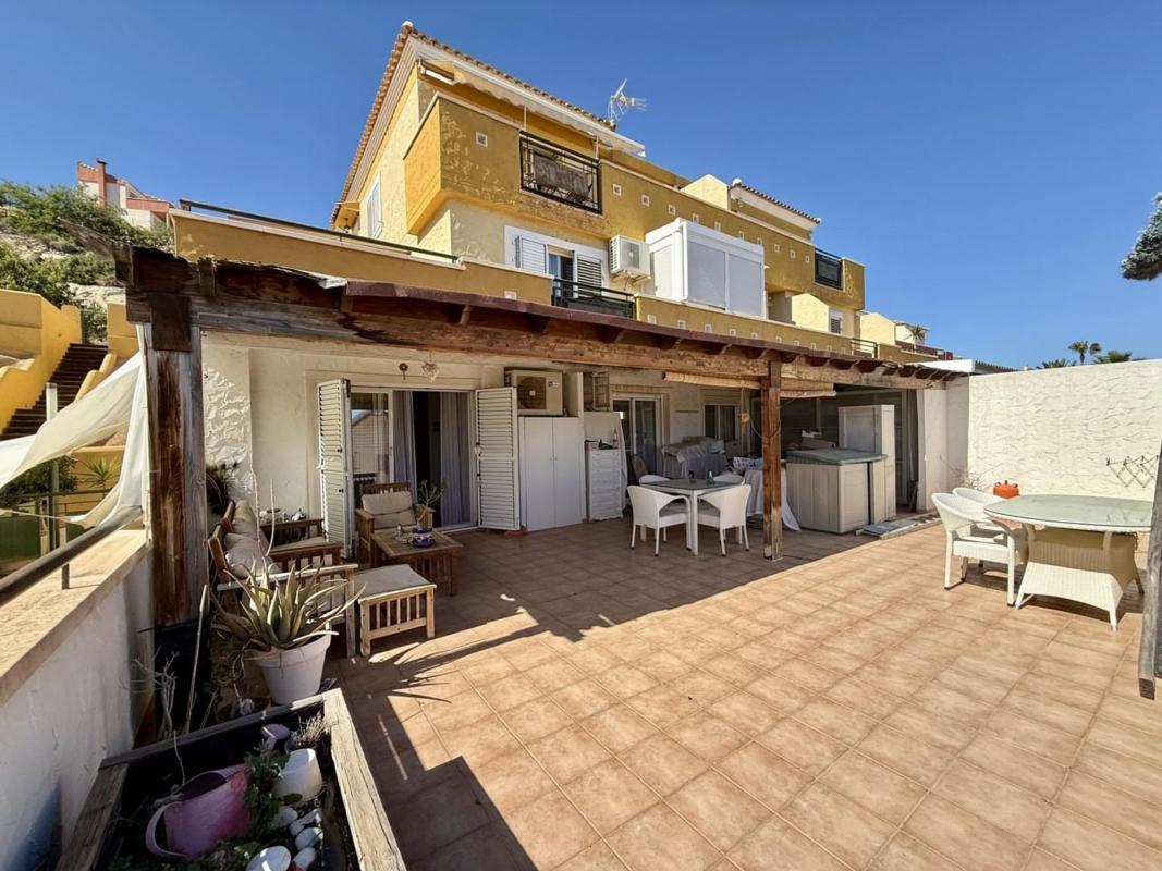 Venta de piso en Piso en Balcón de Finestrat-Terra Marina, Finestrat, Finestrat
 photo 3