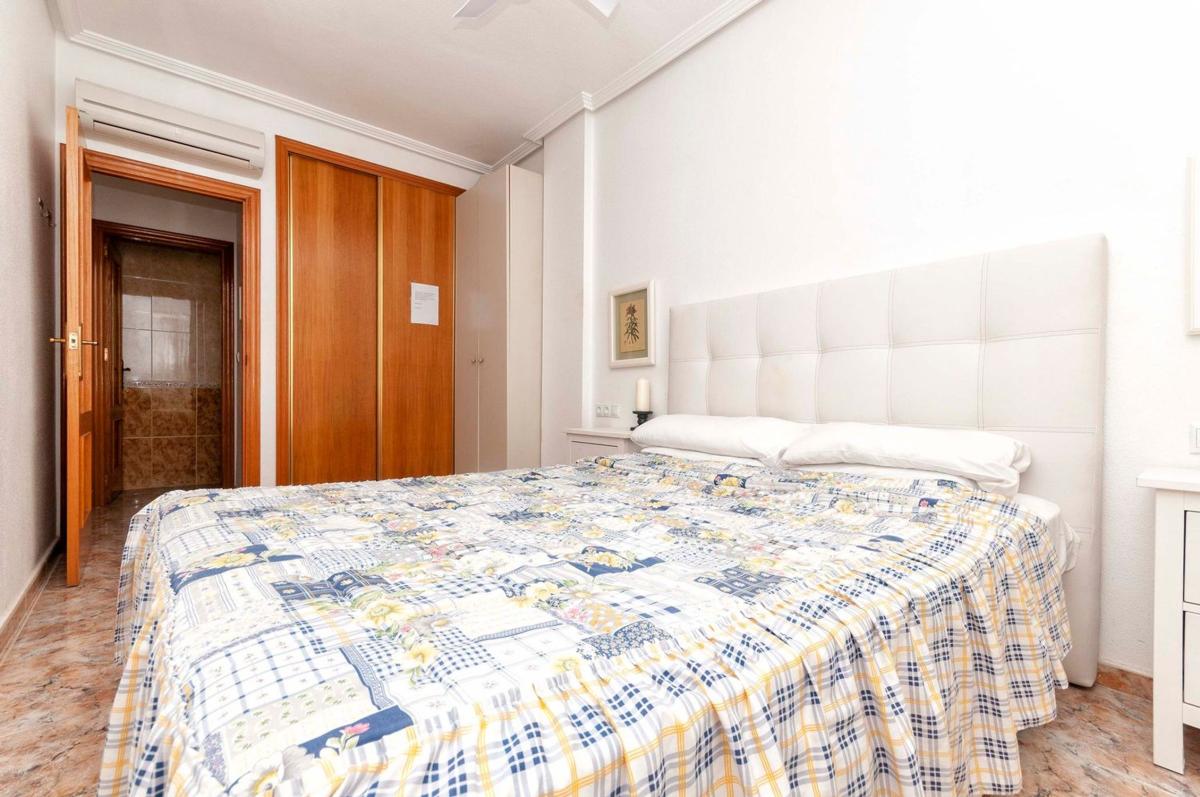 Venta de piso en Piso en Calle Fuego, 1, Aguamarina, Orihuela, Orihuela
 photo 3