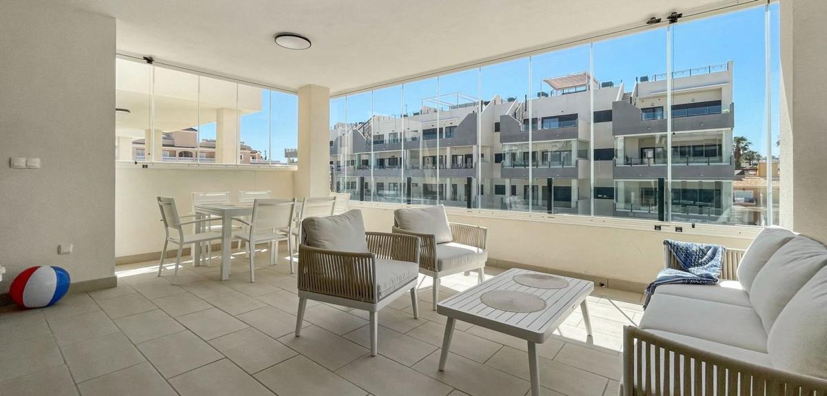 Venta de piso en Piso en Villamartín, Orihuela, Orihuela
 photo 3