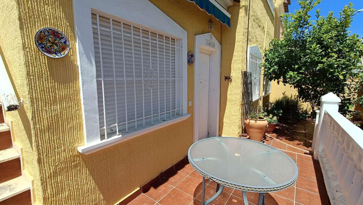 Properties for sale and rent in Spain photo 2