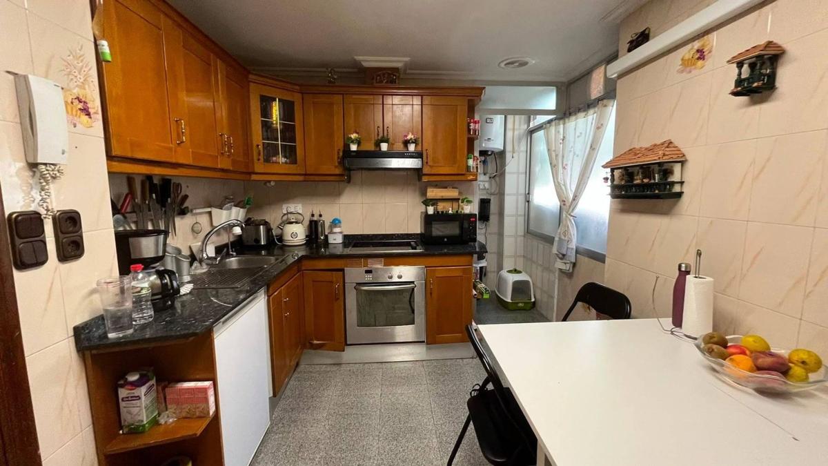 Venta de piso en Piso en Calle Román Bono Marín, Carrús Oeste, Elche / Elx, Elche / Elx
photo 2