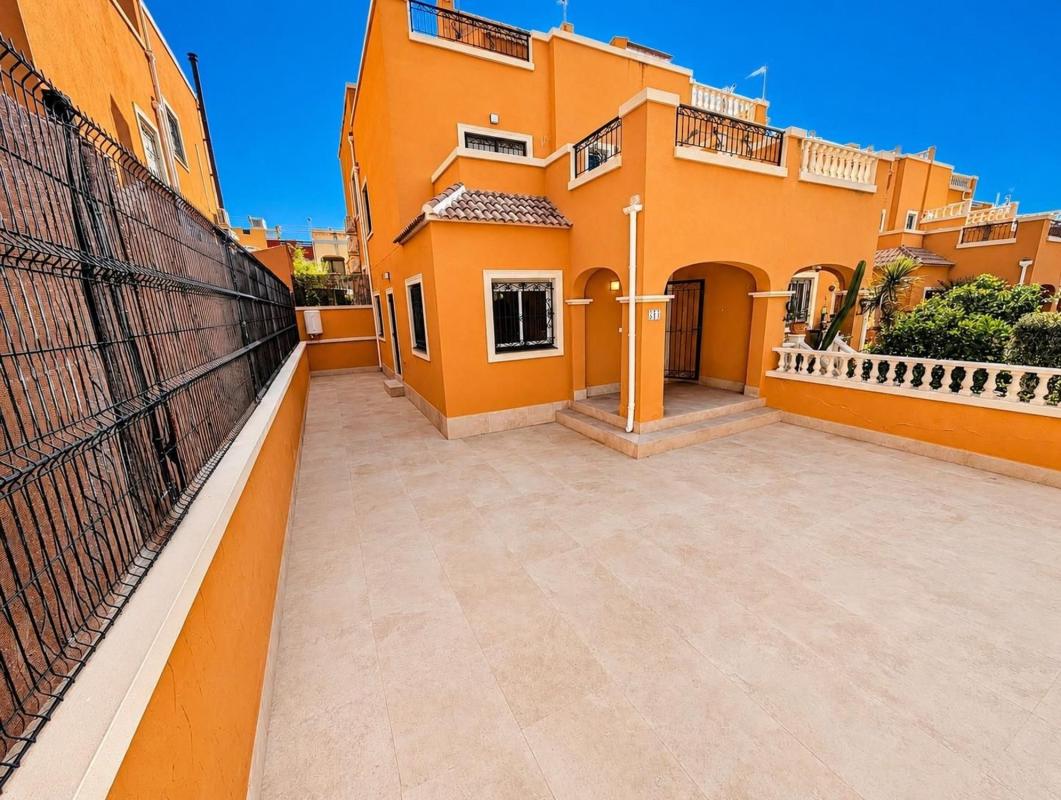 Propiedades en venta y alquiler en España photo 2