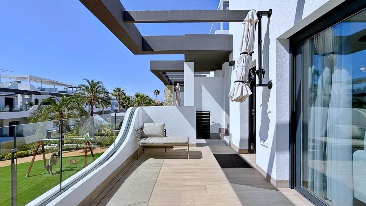 Venta de ático en Ático en La Ciñuelica - Villa Rosa, Orihuela, Orihuela photo 4