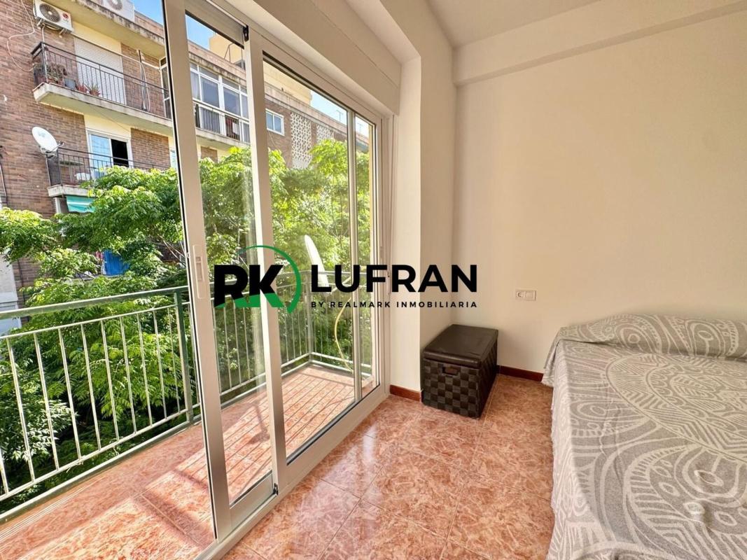 Продажа квартиры на Piso en Carolinas Bajas, Alicante / Alacant, Аликанте / Алакант
photo 1