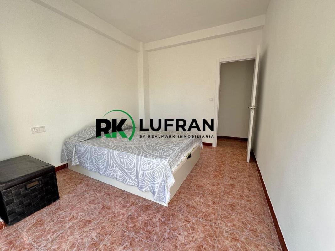 Продажа квартиры на Piso en Carolinas Bajas, Alicante / Alacant, Аликанте / Алакант
photo 4