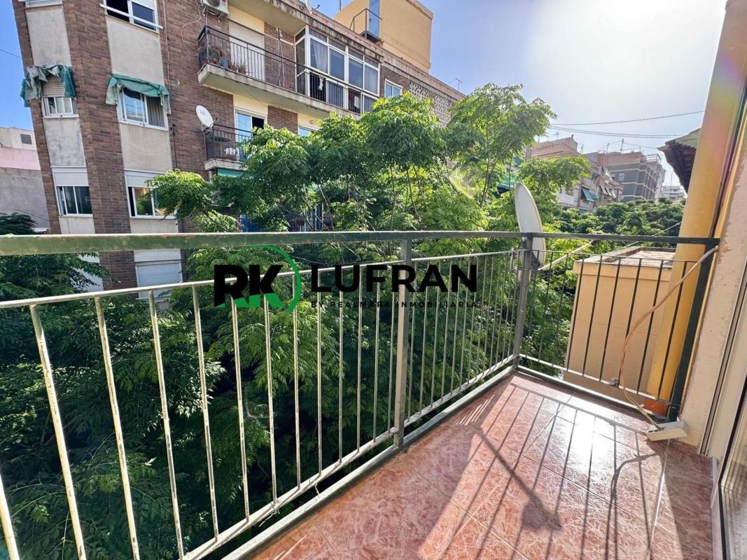 Продажа квартиры на Piso en Carolinas Bajas, Alicante / Alacant, Аликанте / Алакант
photo 5