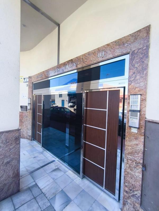 Venta de piso en Piso en Parque Acuático - Sector 25, Torrevieja, Torrevieja
photo 2