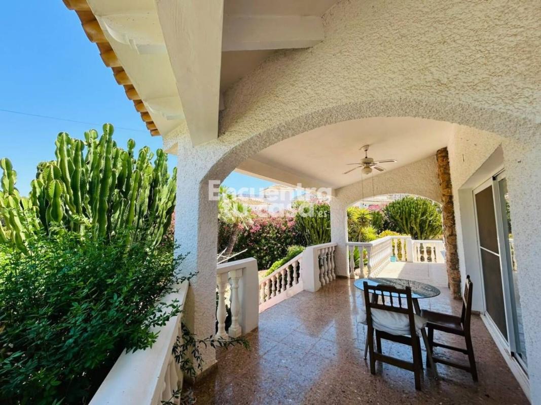 Sprzedaż niezależnego domku jednorodzinnego w Casa o chalet en Calle de Bergen, L'Albir, Alfaz del Pi, Alfaz del Pi photo 5