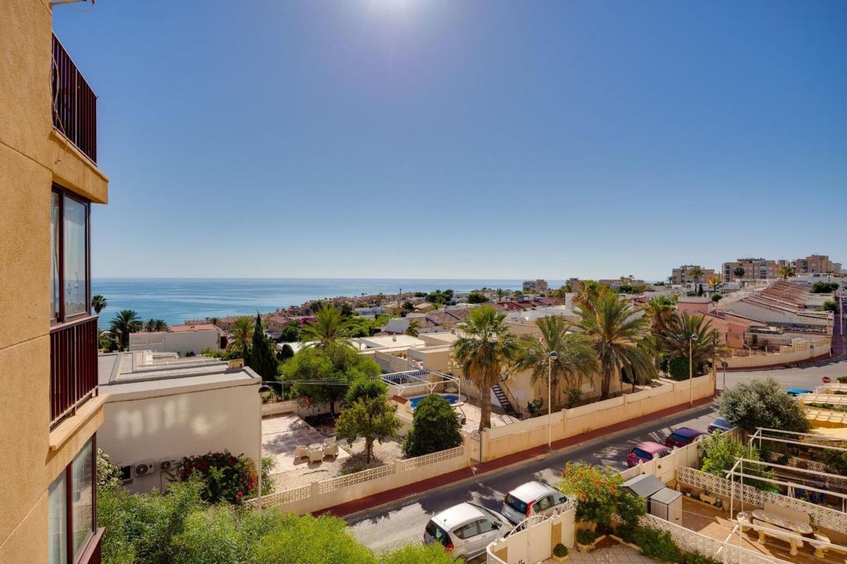Venta de piso en Piso en Calle Guadalajara, 11, Cabo Cervera, Torrevieja, Torrevieja
 photo 3