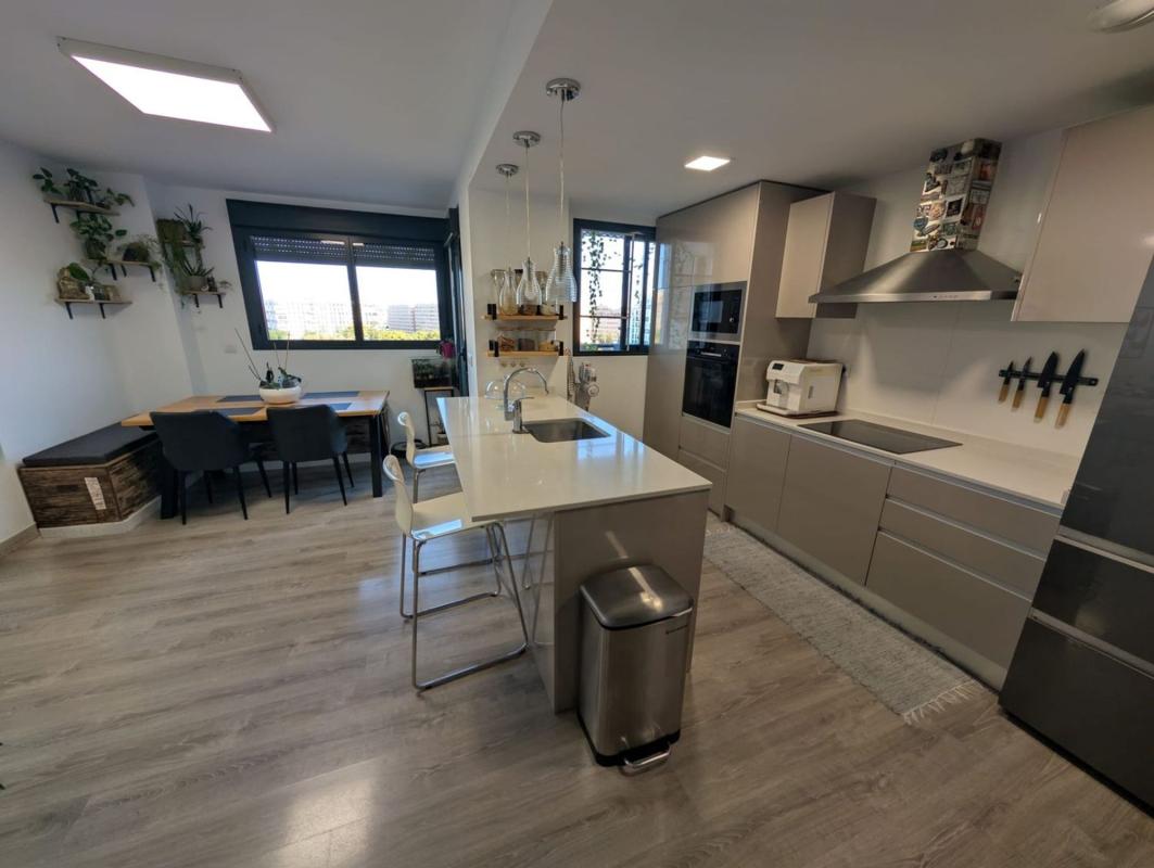 Продажа квартиры на Piso en Paus, Alicante / Alacant, Аликанте / Алакант
 photo 2