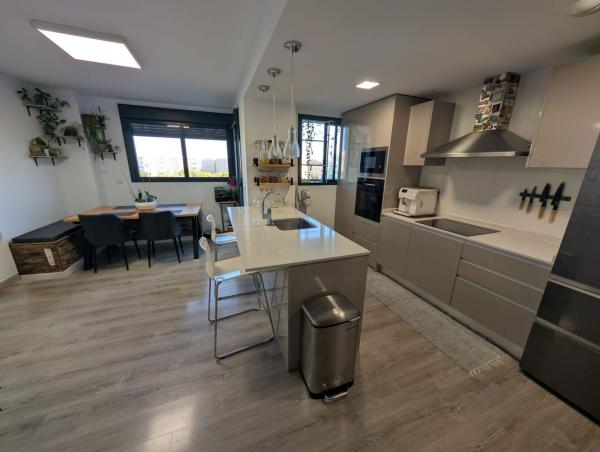 Продажа квартиры на Piso en Paus, Alicante / Alacant, Аликанте / Алакант
 photo 2
