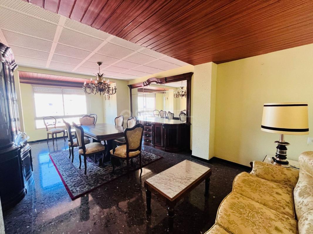 Продажа квартиры на Piso en Calle Isabel la Católica, Barri Eixample, Alcoy / Alcoi, Алкой
photo 4