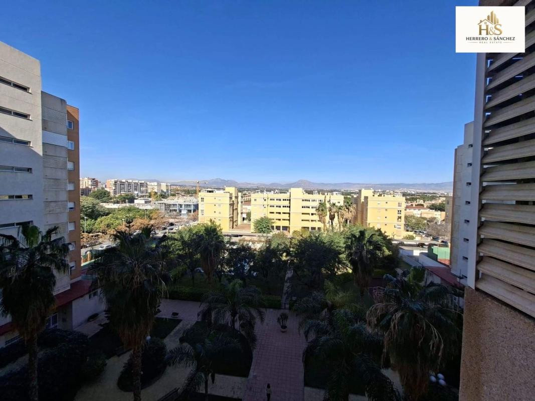 Sprzedaż mieszkania w Piso en Playa de San Juan, Alicante / Alacant, Alicante / Alacant
photo 2