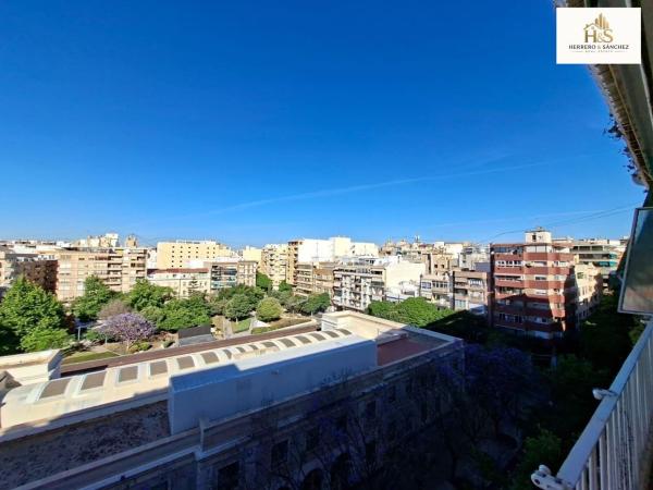 Sprzedaż mieszkania w Piso en Ensanche-Diputación, Alicante / Alacant, Alicante / Alacant
thumbnail 1
