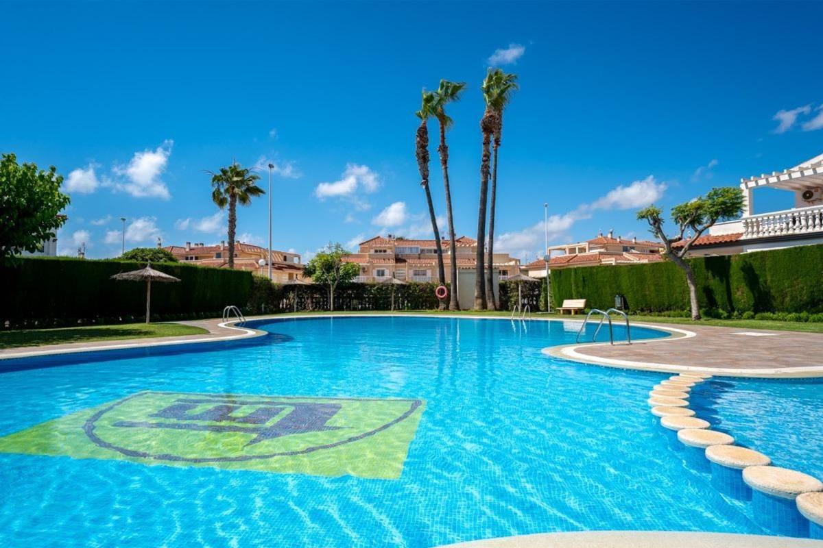 Propiedades en venta y alquiler en España photo 1