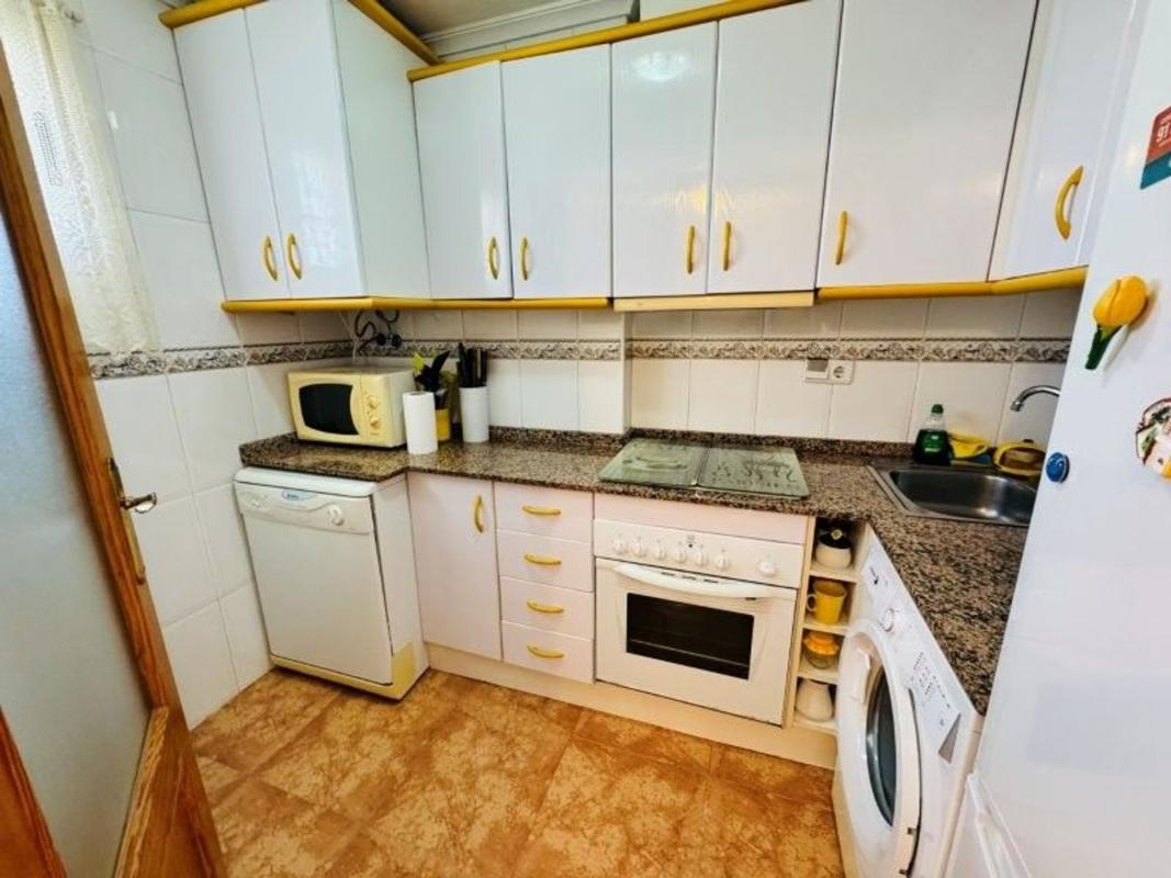 Venta de piso en Piso en Calle Joven Pura, 77, Nueva Torrevieja, Torrevieja, Torrevieja
 photo 3