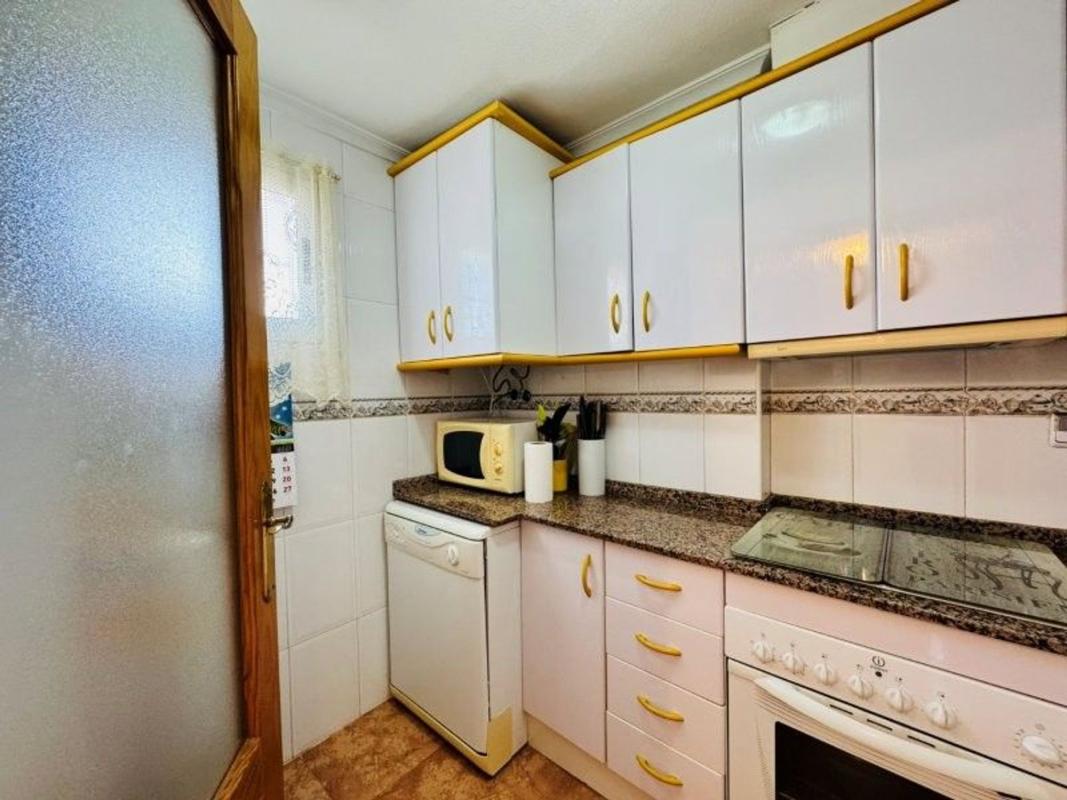 Venta de piso en Piso en Calle Joven Pura, 77, Nueva Torrevieja, Torrevieja, Torrevieja
 photo 4