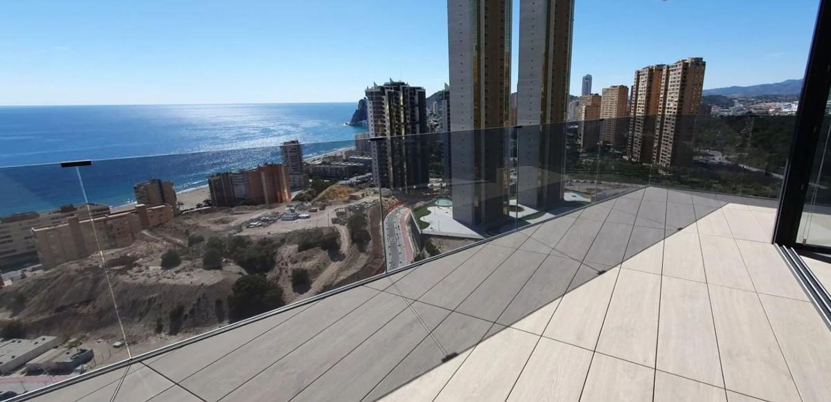 Venta de piso en Piso en Playa de Poniente, Benidorm, Benidorm
 photo 2
