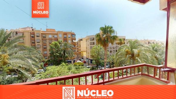 Venta de piso en Piso en Calle de la Verge del Pilar, Crevillente, Crevillente
photo 1