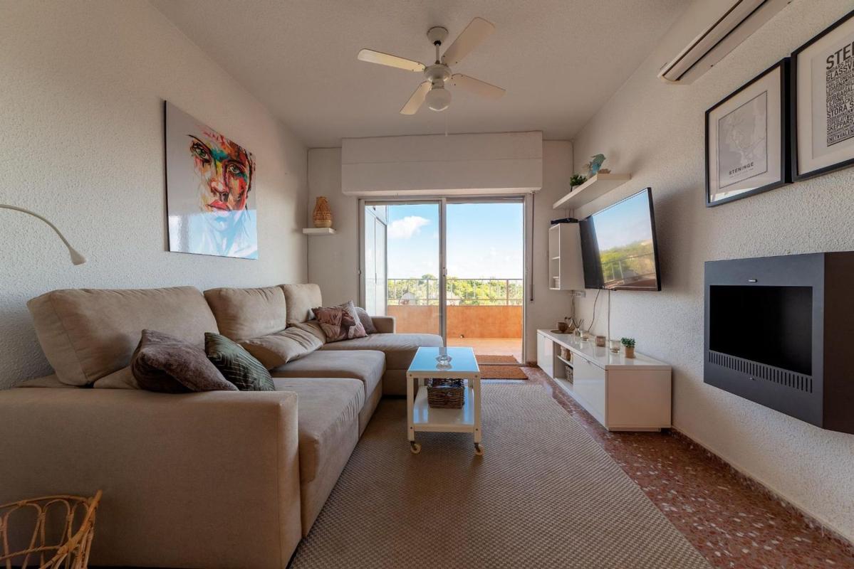 Sale of apartment in Piso en Calle Pleamar, 9, Punta Prima, Torrevieja, Torrevieja
photo 3