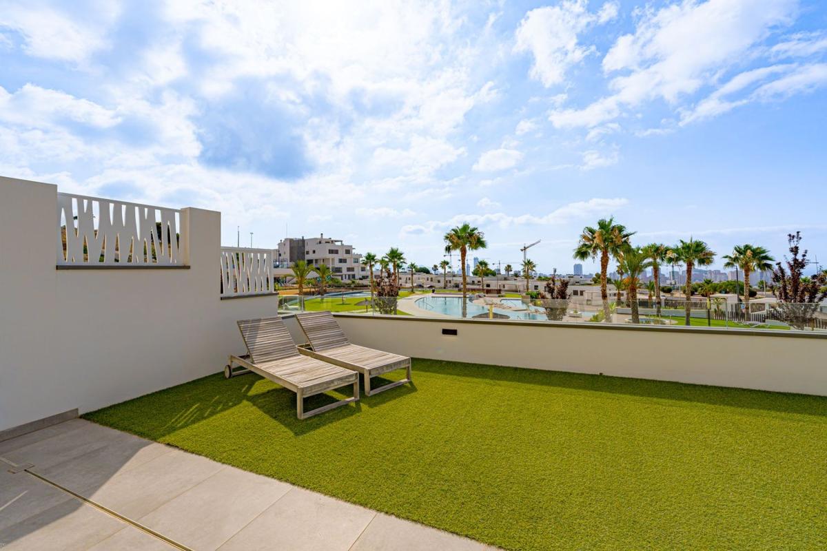 Venta de piso en Piso en Calle de Colombia, 2, Balcón de Finestrat-Terra Marina, Finestrat, Finestrat
 photo 2
