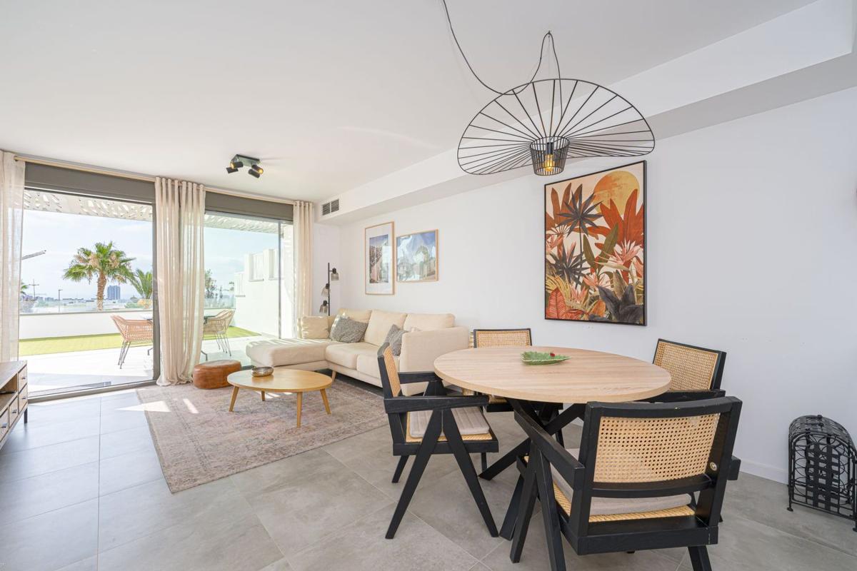 Venta de piso en Piso en Calle de Colombia, 2, Balcón de Finestrat-Terra Marina, Finestrat, Finestrat
 photo 5