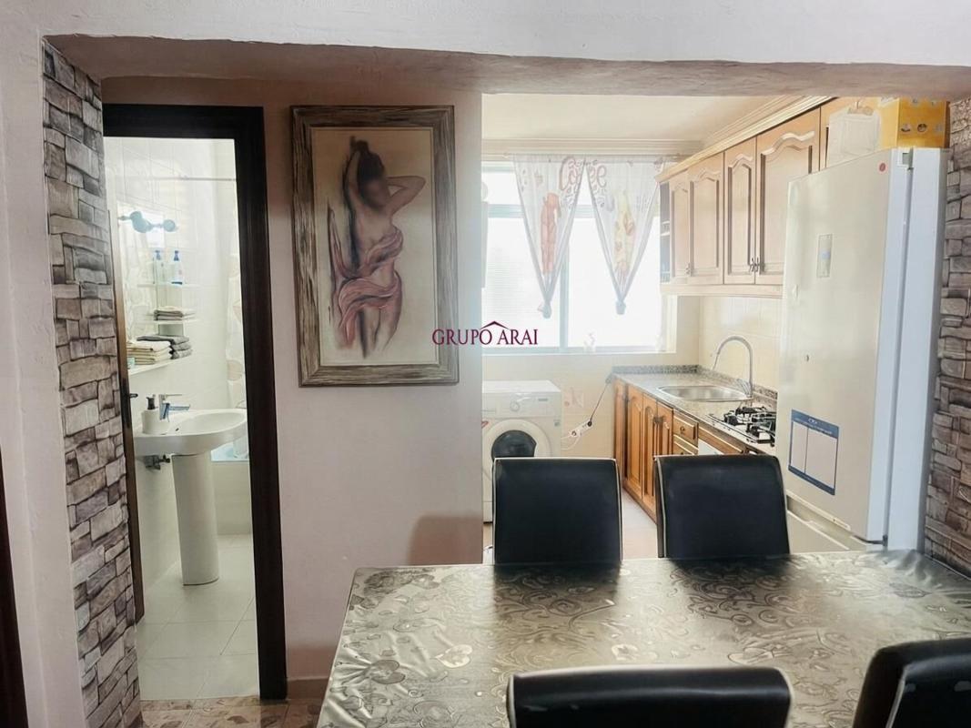 Venta de piso en Piso en Calle Moncada, Colonia Requena - Virgen del Carmen, Alicante / Alacant, Alicante / Alacant
 photo 5