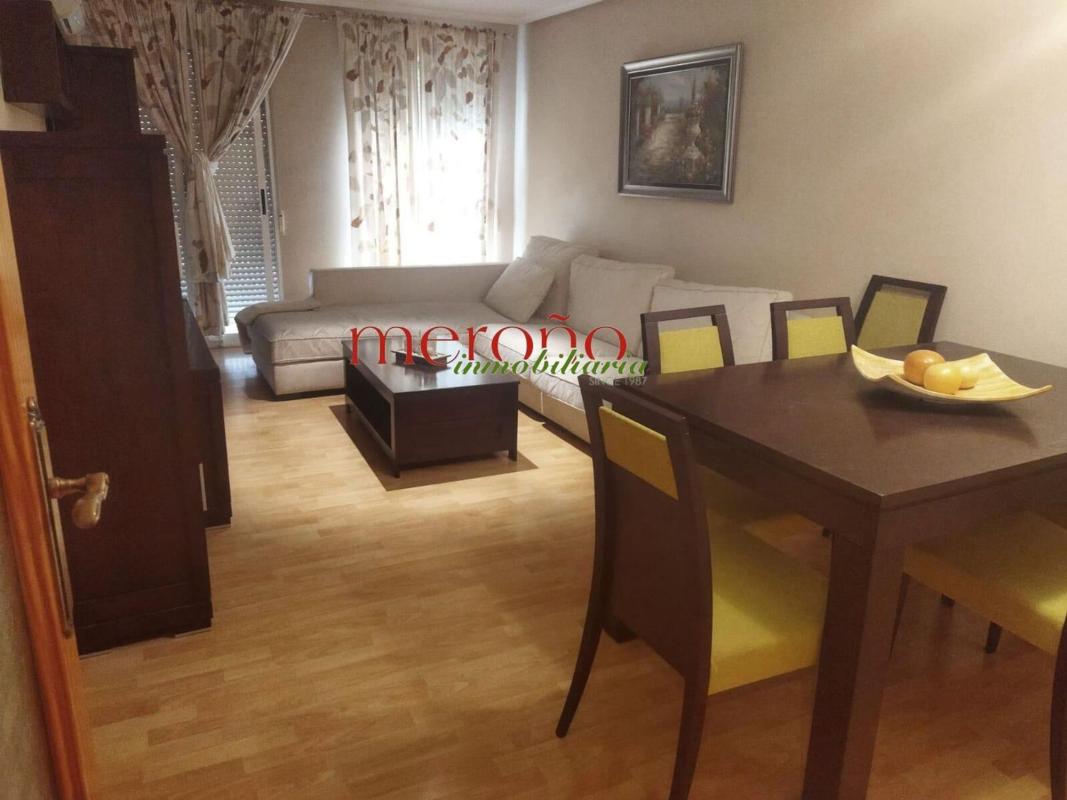 Venta de piso en Piso en Plaza Crevillente-Juzgados, Elche / Elx, Elche / Elx
photo 1