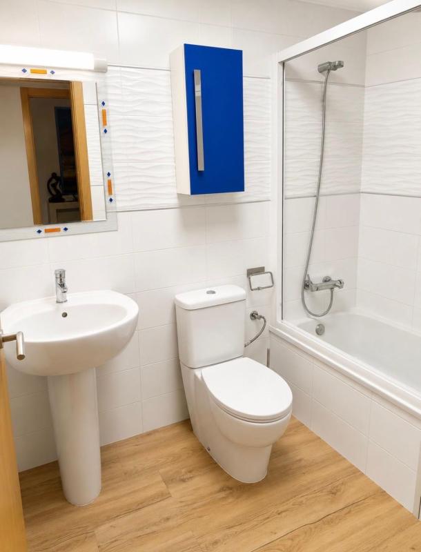 Venta de piso en Piso en Calle Andrómeda, 25, La Florida, Alicante / Alacant, Alicante / Alacant
 photo 2