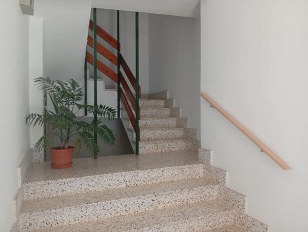 Chalet independiente en venta en Casa o chalet en Calle Maestro Serrano, Salinas, Salinas
thumbnail 1