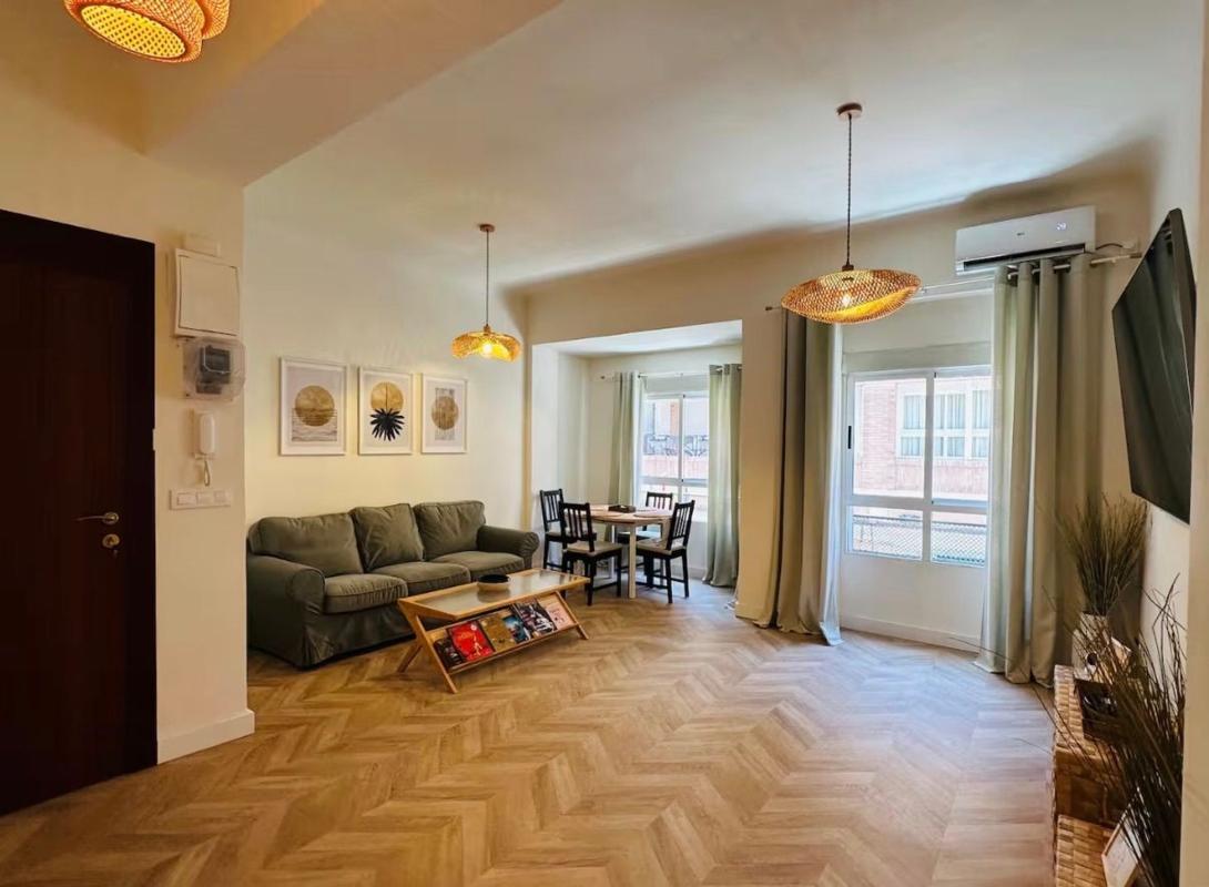 Venta de piso en Piso en Calle del Doctor Ayela, 20, Plà del Bon Repòs-La Goteta, Alicante / Alacant, Alicante / Alacant
photo 1