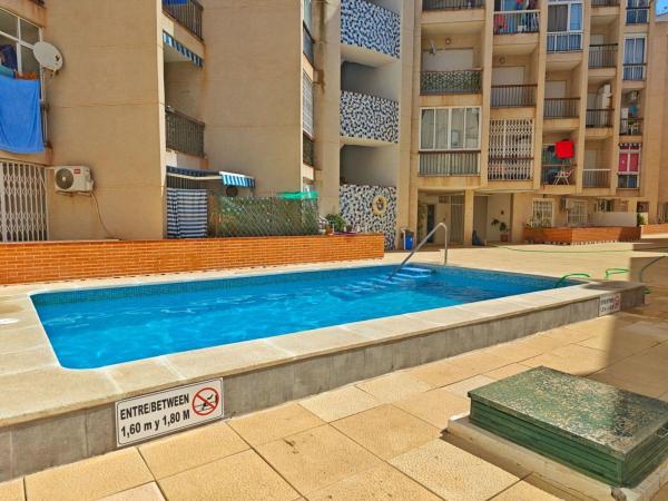 Venta de piso en Piso en Avenida de las Habaneras, Playa del Cura, Torrevieja, Torrevieja
 photo 1