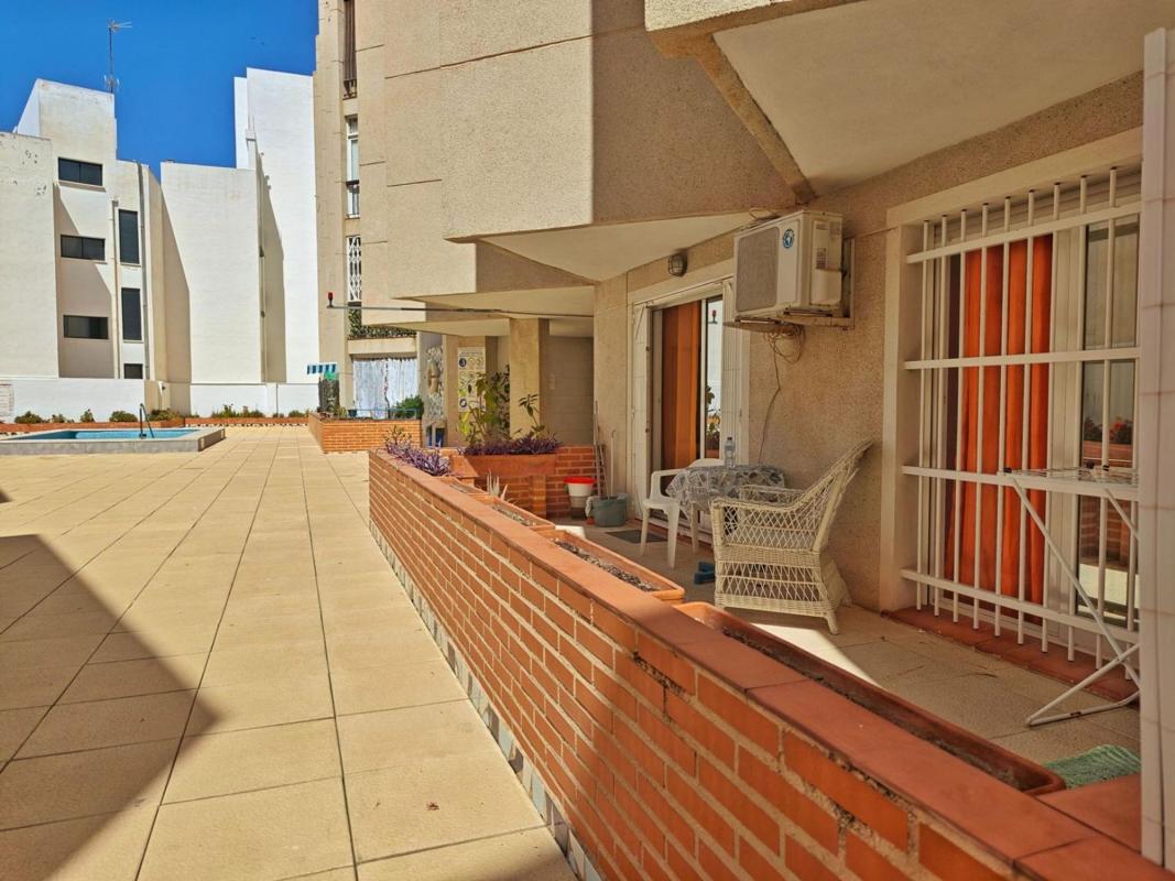 Venta de piso en Piso en Avenida de las Habaneras, Playa del Cura, Torrevieja, Torrevieja
photo 5