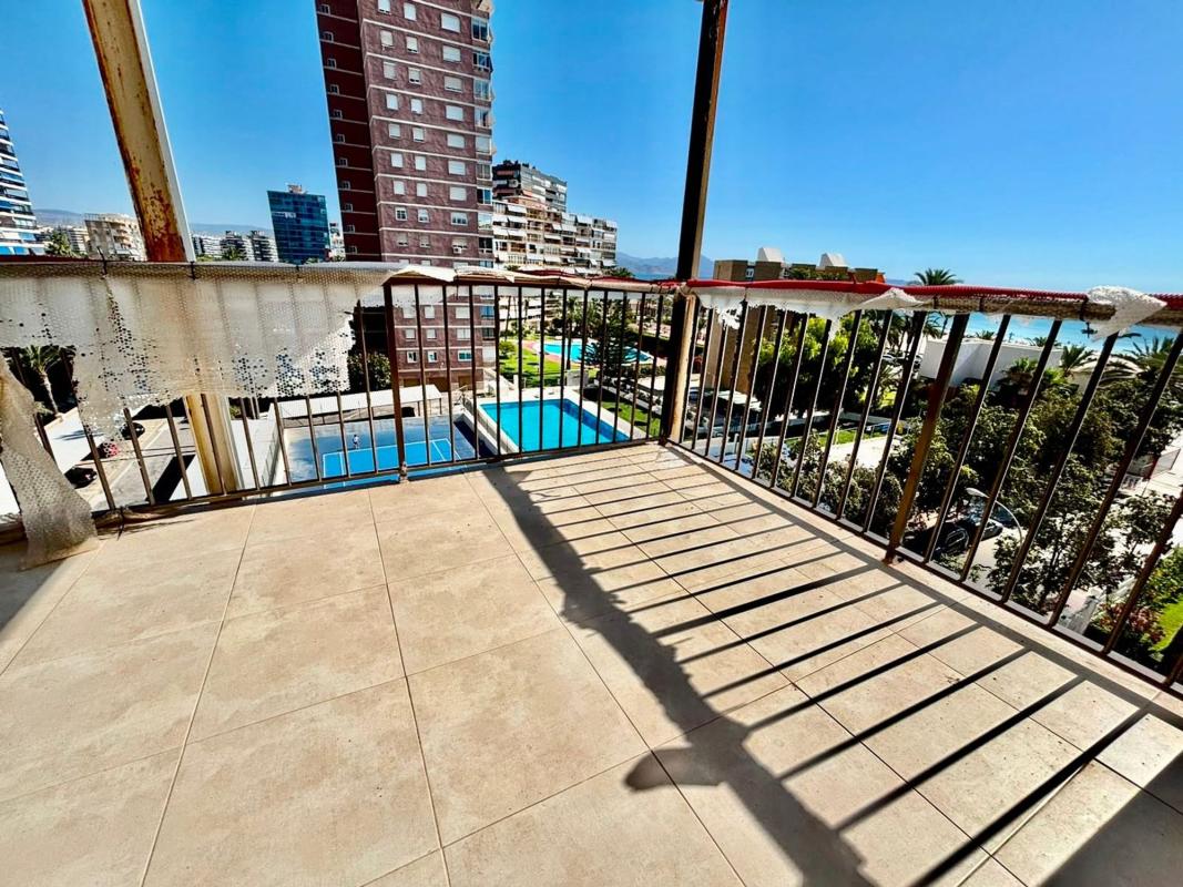 Продажа квартиры на Piso en Avenida Países Escandinavos, Playa de San Juan, Alicante / Alacant, Аликанте / Алакант
photo 1