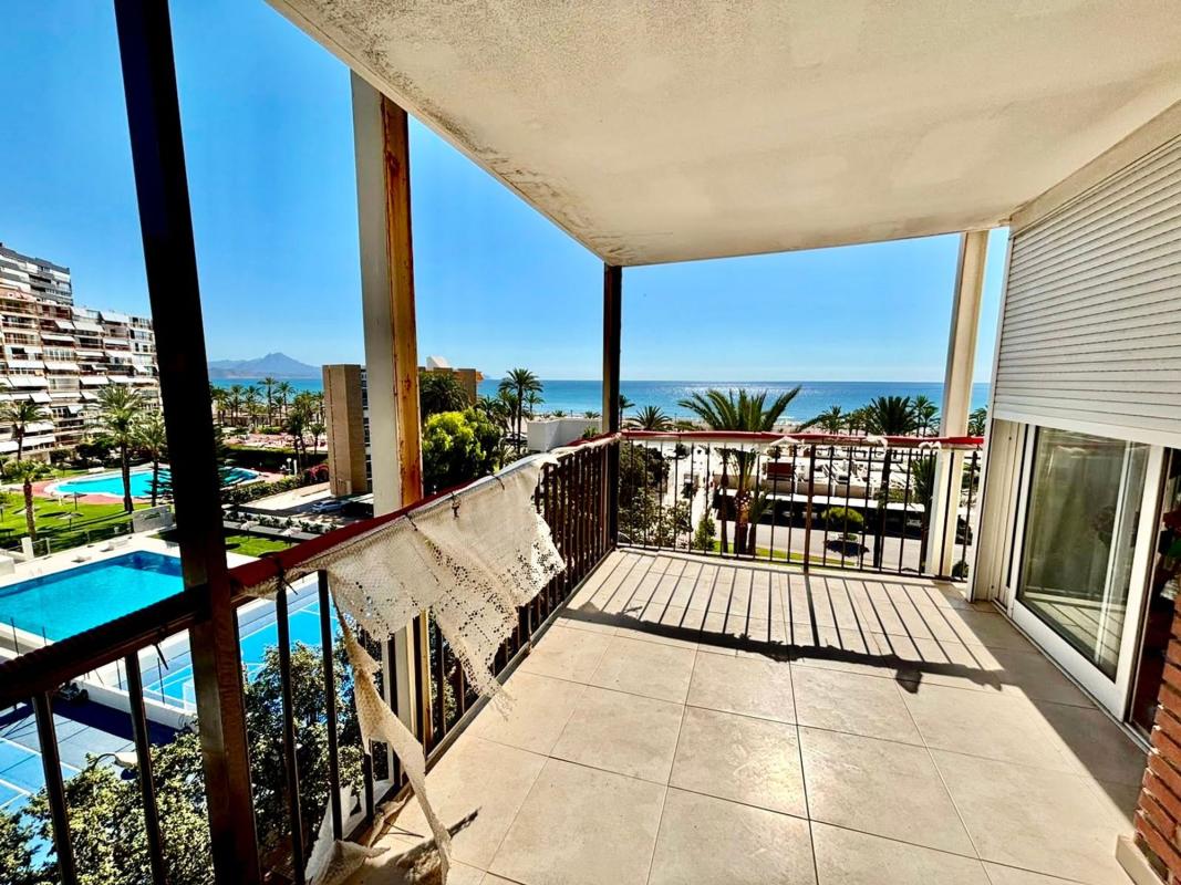 Продажа квартиры на Piso en Avenida Países Escandinavos, Playa de San Juan, Alicante / Alacant, Аликанте / Алакант
photo 3