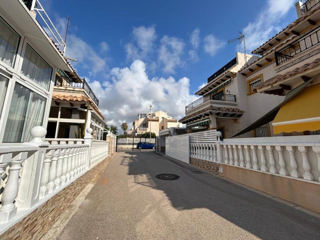 Venta de chalet independiente en Casa o chalet en Avenida de la Playa s/n, La Zenia, Orihuela, Orihuela
 photo 4