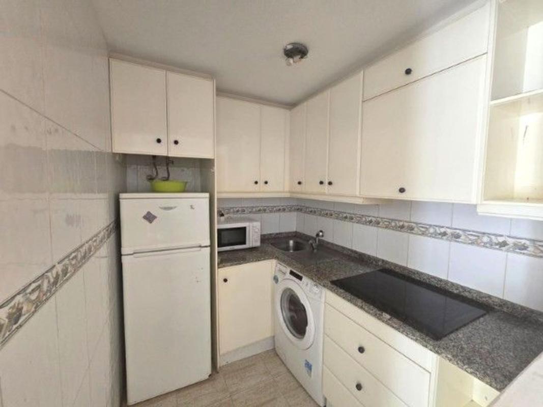 Sprzedaż mieszkania w Piso en Calle la Loma, 82, Avenida Habaneras - Curva de Palangre, Torrevieja, Torrevieja
 photo 3