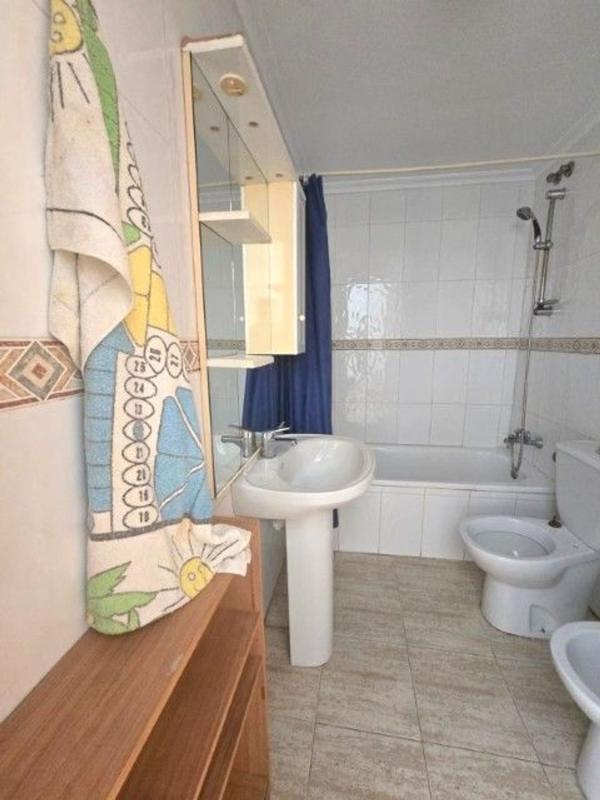 Sprzedaż mieszkania w Piso en Calle la Loma, 82, Avenida Habaneras - Curva de Palangre, Torrevieja, Torrevieja
 photo 4