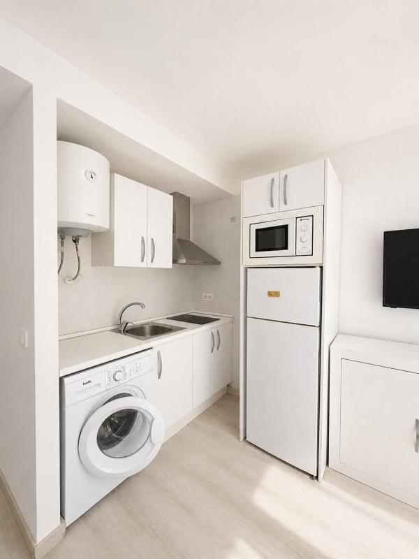 Venta de estudio en Estudio en Calle Maldonado, 32, Centro - Muelle Pesquero, Torrevieja, Torrevieja photo 4