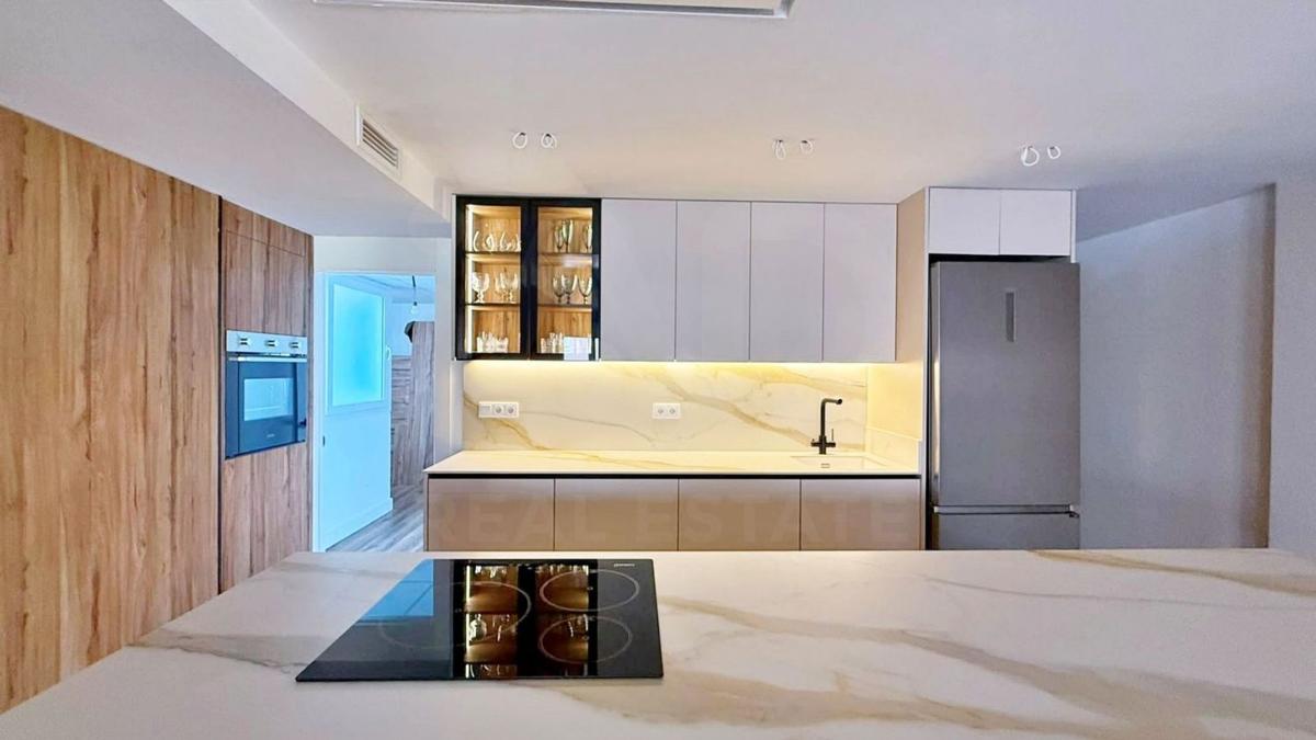 Продажа квартиры на Piso en Plaza Crevillente-Juzgados, Elche / Elx, Эльче / Эльх
 photo 3