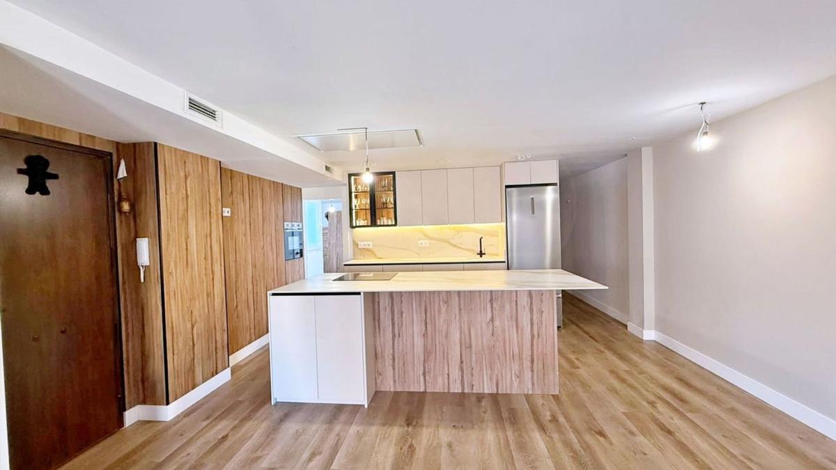 Продажа квартиры на Piso en Plaza Crevillente-Juzgados, Elche / Elx, Эльче / Эльх
 photo 4